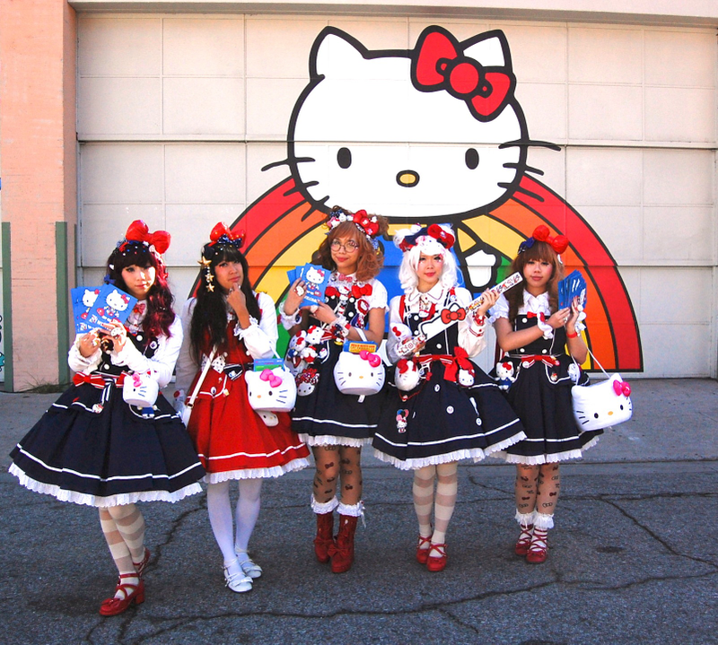 The welcoming committee at Hello Kitty Con 2014/Gillian G. Gaar